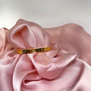 18K Gold Plated Screw Bracelet